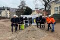 Feierlicher Spatenstich für das neue Wohnquartier in Heidelberg-Rohrbach mit Vertreterinnen und Vertretern der Stiftung Schönau, der Evangelischen Kirche in Heidelberg sowie der Projektbeteiligten
